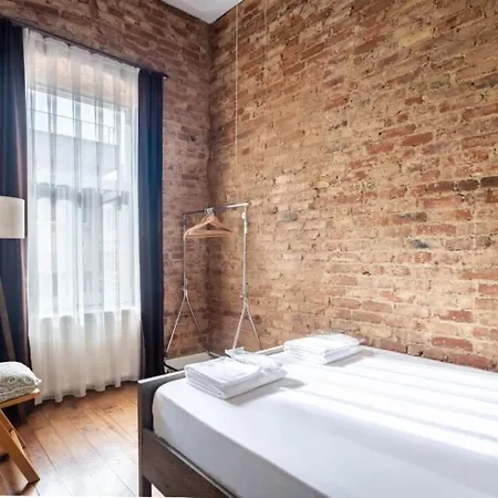 Апартаменты Grand Historic 3bd2bath Galata Tower Pad! #408 Стамбул