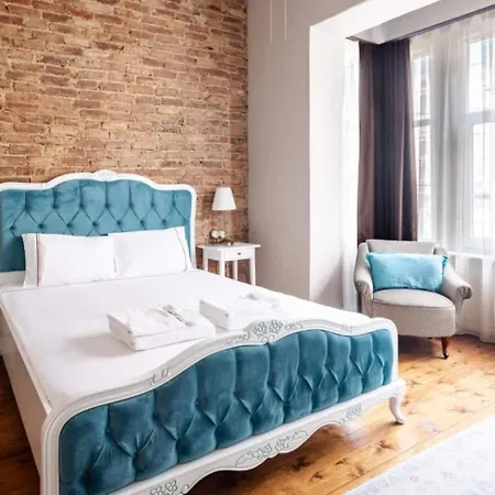 דירה Grand Historic 3bd2bath Galata Tower Pad! #408 איסטמבול