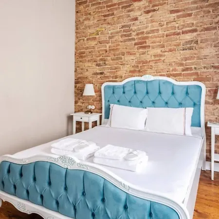 Grand Historic 3bd2bath Galata Tower Pad! #408 * 伊斯坦布尔