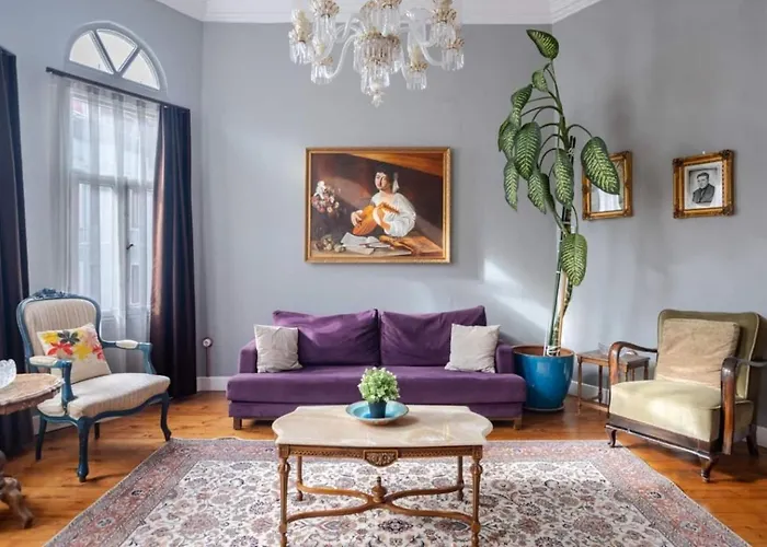 Grand Historic 3bd2bath Galata Tower Pad! #408 Appartement