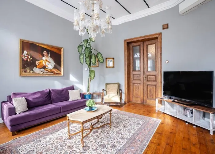 Grand Historic 3bd2bath Galata Tower Pad! #408 Lägenhet