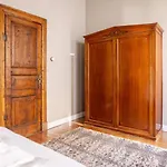 Grand Historic 3bd2bath Galata Tower Pad! #408 شقة اسطنبول